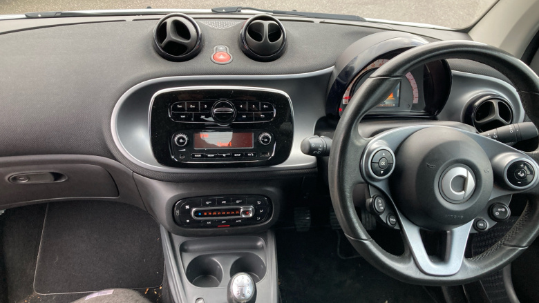 Smart fortwo cabrio 1.0 Passion 2dr Petrol Cabriolet